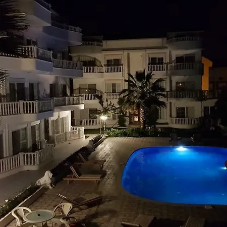 Belka Golf Poolside Apt1 Apartman