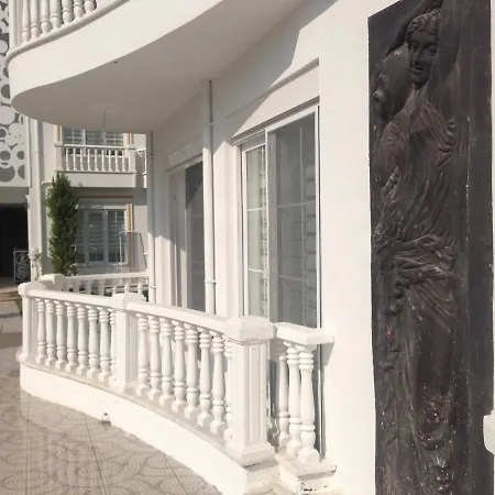 Διαμέρισμα Belka Golf Poolside Apt1 *