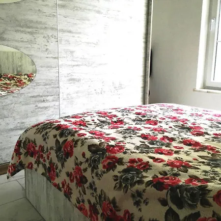 Belka Golf Poolside Apt1 Διαμέρισμα